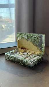 Caja de Joyería Artesanal de Resina Epoxi TIMELESS CRAFT con Patrón Floral e Incrustaciones de Hoja de Oro, Adorno Decorativo para el Hogar, Regalo - Product Image 2