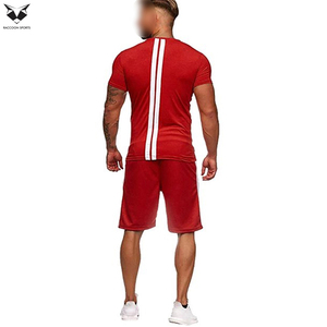 Conjunto de Camisa y Pantalones Cortos de Verano para Hombre, Estilo Urbano con Rayas en Contraste Rojo y Blanco, Camisa de Manga Corta Transpirable para Hombre - Product Image 4