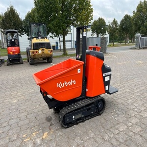 Dumper sobre orugas Kubota de alto rendimiento para desarrollo de sitios, paisajismo y tareas agrícolas con control de conducción suave. - Product Image 5