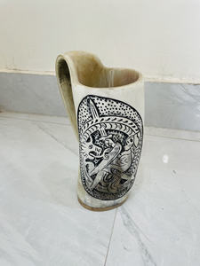 Mug à boire style Viking Vegvisir, fabriqué à partir de véritable corne de buffle, artisanat indien, soutenez les artisans. - Product Image 2