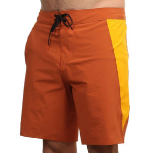 Short de sport et de plage à séchage rapide, élastique, extensible dans quatre sens, 100% Coton, imprimé numérique, tricoté, avec appliqué, effet délavé - Product Image 3