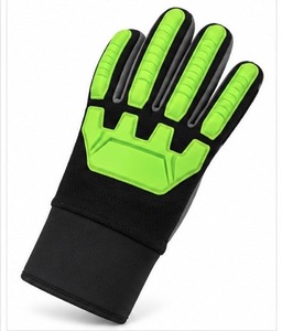 ถุงมือกันกระแทก MUBASHAR PRO GRIP INTERNATIONAL มาตรฐาน EN388/ANSI ระดับการป้องกันการบาด 4  เคลือบไนไตรล์ที่ฝ่ามือ  บุภายในด้วยเส้นใย HPPE ผสมโพลีเอสเตอร์ - Product Image 1