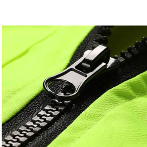 Chaleco de Seguridad Profesional de Alta Visibilidad ANSI Clase 1 con Bolsillos, Cierre, Reflectante, Impermeable, LED Intermitente y Logotipo Personalizado para Hombre - Product Image 6