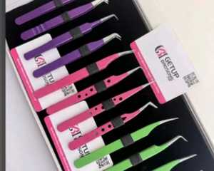Ensemble de pinces à cils professionnelles en acier inoxydable anti-magnétique avec logo personnalisé, différentes couleurs et pointes, kit de pose de cils - Product Image 4