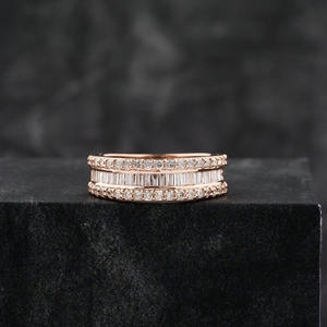 Anillo de Compromiso y Boda de Plata de Ley 925 con Moissanita Iced Out de Corte Baguette y Redondo Brillante para Mujer, Joyería Hip Hop - Product Image 1