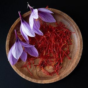 Safran Mogra du Cachemire de qualité supérieure, 100% pur et naturel, fils de safran rouge, origine Cachemire, qualité d'exportation, grade A, fournisseur en gros de Kesar - Product Image 1