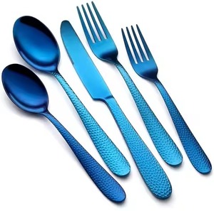 Juego de cubiertos contemporáneo de metal, cuchara y tenedor, juego de cubiertos de acero inoxidable de alta calidad para uso en catering. - Product Image 2