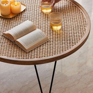 Mesa de Centro Moderna de Ratán con Tapa Redonda y Patas de Hierro, Mueble Hecho a Mano para Sala de Estar, Diseño Escandinavo - Product Image 2