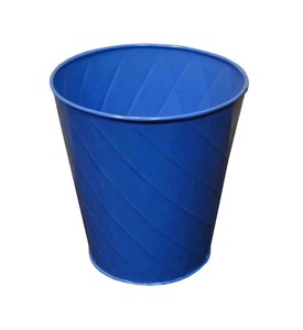 Durable Mini Waste Bin Bucket with Decorative Finish for Household and Office Utility - Product Image 3