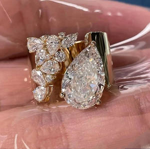 Anillo de Boda de Lujo con Diamante Moissanita Corte Pera, Diseño de Espiga Abierta y Banda Ancha, Plata de Ley 925 con Baño de Rodio, Joyería para Regalo - Product Image 2