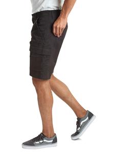 Shorts cargo pour hommes, couleur unie, séchage rapide, taille mi-haute, longueur Bermuda, avec plusieurs poches, tissu en polyester tissé, style décontracté - Product Image 3