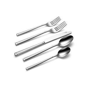 Juego de cubiertos metálicos contemporáneos, elegantes utensilios de acero inoxidable diseñados para una presentación moderna en la mesa de comedor y para el uso diario en la cocina. - Product Image 6