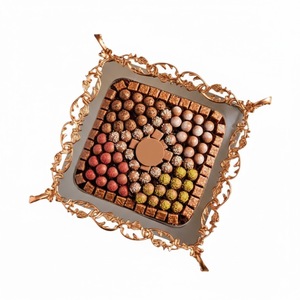 Plateau de service ovale en métal plaqué or de qualité supérieure, fait main, pour chocolats, bonbons et desserts, idéal pour les célébrations et les événements - Product Image 4