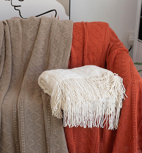 Plaid tricoté - Product Image 1