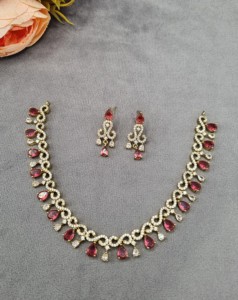 Ensemble collier et boucles d'oreilles Infinity Loop Luxury American Diamond pour femme, fabrication Micro Pave AD, collier à franges ondulées et boucles d'oreilles. - Product Image 6