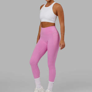 Soutien-gorge de sport Nesta Sports personnalisé en nylon épais et polyester extensible, rembourré, à col rond et dos croisé, pour le yoga et la gym - Product Image 4