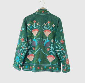 Veste à col mandarin brodée à la main de couleur verte, à manches longues, taille plus, en coton, pour l'automne - Product Image 2