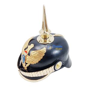 Casco de cuero alemán Pickelhaube casco Prusia Garde regimiento Pickelhaube Metal ágata hecho a mano latón insignia casco de cuero - Product Image 5