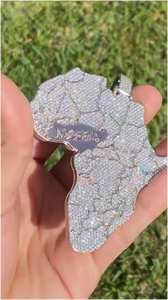 CONCEPTION Colgante de mapa de África con incrustaciones de diamantes para hombre, estilo Hip Hop, con moissanita en forma de diamante y engaste de bisel, joyería bañada en plata - Product Image 3