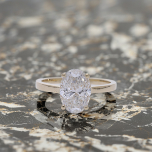 Elegante anillo de compromiso solitario de corte ovalado de 2 quilates de oro blanco de 14 quilates, certificado IGI Lab, Diamante CVD, clásico, chapado en rodio de VVS-VS - Product Image 1