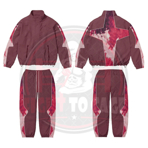 Conjunto deportivo de nailon para hombre con estampado por sublimación, logotipo personalizado, diseño personalizado, ligero y resistente al viento. - Product Image 3