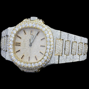 นาฬิกาควอตซ์แฟชั่นฮิปฮอปผู้ชายแบบกำหนดเองได้  ตัวเรือนทรงเหลี่ยมขายดีที่สุด  พร้อมคุณสมบัติวันที่อัตโนมัติ  เพชรโมอิสซาไนต์  สองสี - Product Image 3