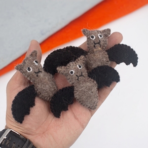 Ensemble de décorations suspendues effrayantes pour Halloween en feutre et laine brodés, en forme de chauve-souris, idéal pour les enfants - Product Image 5