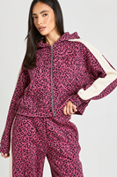 Ensemble de survêtement premium 2 pièces pour femme, imprimé léopard rose, avec sweat à capuche oversize et pantalon de jogging contrastant, style streetwear décontracté