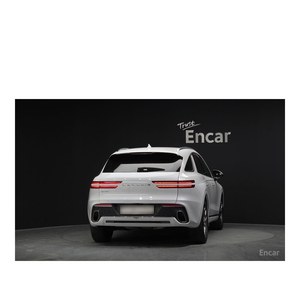 Genesis GV70 2.5T 2022, Gasolina, 2WD, 114,261 km, Volante a la Izquierda, Caja de Cambios Automática, Asientos de Cuero, Estándar de Emisiones Euro V, Trasero - Product Image 4