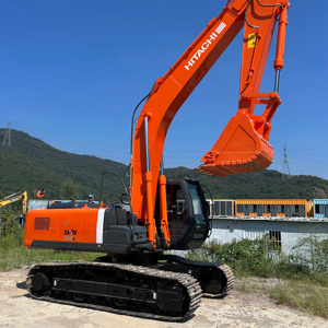 รถขุดไฮดรอลิกแบบล้อ Hitachi ZX240-3 มือสอง ปี 2023 สภาพ 95% ใหม่ ใช้งานน้อย เครื่องยนต์ 125 กิโลวัตต์ กำลัง 23 ตัน ขนาด 1.2 เมตร - Product Image 1