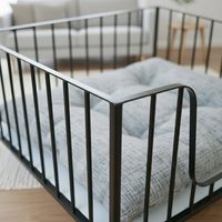 Lit pour chien en acier peint en poudre moderne avec cadre en cage et coussin amovible |   Lit surélevé pour chien et chat, motif uni, utilisation toutes saisons, carton