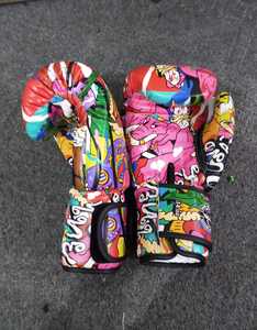 นวมชกมวยไทย Fairtex ดีไซน์หลากสีแบบปรับได้ พร้อมสายรัดแบบ Hook Loop สำหรับฝึกซ้อม MMA ของแท้ - Product Image 3