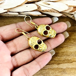 Nuevos Pendientes Colgantes Góticos de Calavera, Pendientes Góticos de Latón para Mujer, Chapados en Oro de 18k, con Colgante de Calavera, Venta al por Mayor/OEM/ODM - Product Image 3