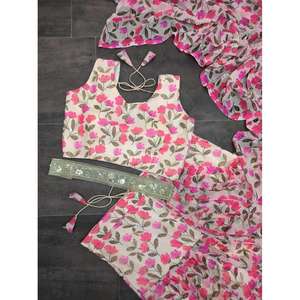 DESIGNER GEORGETTE IMPRESSION NUMÉRIQUE ET TRAVAIL À VOLANTS LEHENGA SAREE BLOUSE AVEC CEINTURE BÉBÉ ROSE - Product Image 6