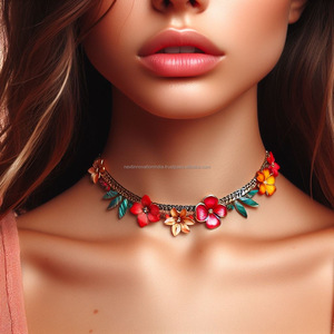 Collares y colgantes artesanales de Aloha hawaiana: Joyería atemporal que encarna la belleza tropical - Product Image 4