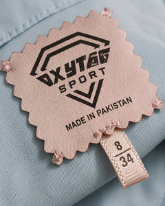 Étiquette de vêtement ronde en tissu Oxytag Sport, fabriquée au Pakistan, taille 8/34, découpée au laser, imprimée, étiquette principale, prix de gros, OEM personnalisé - Product Image 1