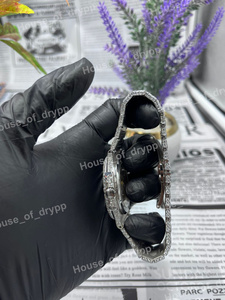 Reloj de Pulsera de Lujo con Incrustaciones de Diamantes de Imitación, de Acero Inoxidable, con Esfera de Cristal Analógica, Estilo Hip Hop, Unisex, Brillante, de Diseño, para Regalo - Product Image 5