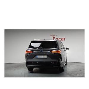 Toyota Sienna 2.5 Hybride AWD 2023, 17 414 km, sièges en cuir, caméra de recul, conduite à gauche - Product Image 3