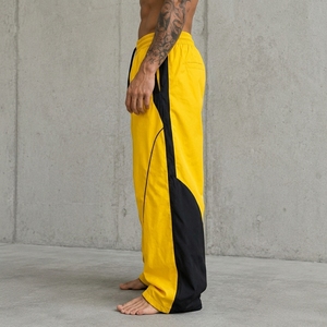 Pantalon de survêtement coupe-vent pour homme, pantalon de sport personnalisé, léger, respirant, vêtements de performance pour la course à pied, l'entraînement et les activités de plein air - Product Image 4