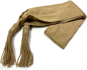 สายคาดเอวและเข็มขัดสำหรับพิธีการแบบ OEM ขายส่ง ปรับแต่งได้ ทำจากผ้าซาตินสีเขียว ทำด้วยมือ พร้อมพู่ห้อย - Product Image 5