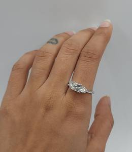 1.60 CT Princess Cut Lab Grown <b>Diamond</b> IGI Certified <b>Ring</b> 18K Gold for Women | Luxury Engagement <b>Ring</b> | Elegant Bridal Jewelry - Product Image 2