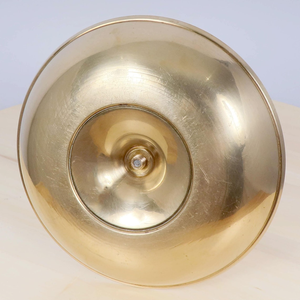 Porte-bougie vintage en laiton élégant avec poignée, support de bougie conique en laiton, bougeoir décoratif à main - Product Image 6
