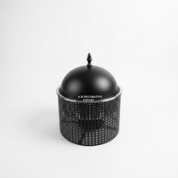 Plat à chafing industriel noir avec design en maille décorative, ensemble de buffet haut de gamme, chauffe-plats rond pour mariages et banquets