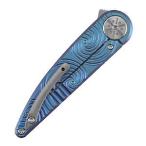 Couteaux pliants bleu argenté avec lame argentée satinée, motif en spirale bleu vif, manche en métal, pivot décoratif et portables et compacts - Product Image 3