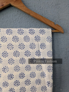 ผ้าฝ้ายพิมพ์ลายบล็อกอินดิโกแบบดั้งเดิมของอินเดีย 100% สำหรับตัดเย็บเสื้อผ้า ผ้าสำหรับทำเสื้อเชิ้ต ผู้จัดจำหน่ายส่งออกจำนวนมาก - Product Image 4