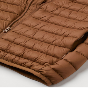 Veste matelassée légère de haute qualité, personnalisée, pour homme, idéale pour les activités de plein air, la montagne et l'hiver, coupe-vent, imperméable, rembourrée en duvet - Product Image 4