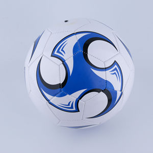 ลูกฟุตบอลสีน้ำเงินขาวแบบกำหนดเอง ขนาด 5 สำหรับฝึกซ้อม ทนทาน ผลิตจากวัสดุ PU เหมาะสำหรับการแข่งขัน ฝึกซ้อม และกีฬากลางแจ้ง - Product Image 1