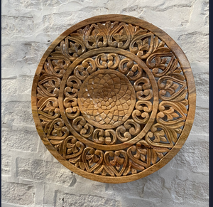 Panneau mural décoratif rond en bois massif naturel sculpté à la main avec motifs floraux pour la décoration intérieure des canapés et des lits - Product Image 6