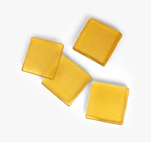 Ensemble de sous-verres en résine en forme de cœur, jaunes, antidérapants, design moderne, écologiques, faits à la main, lavables, épaisseur 5 mm - Product Image 6
