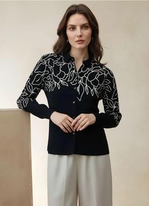 Camisa de Rayón Bordada para Mujer, Manga Larga, Cierre de Botones, Bordado Floral, Estilo Casual y de Oficina - Product Image 2
